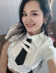 Écolière asiatique